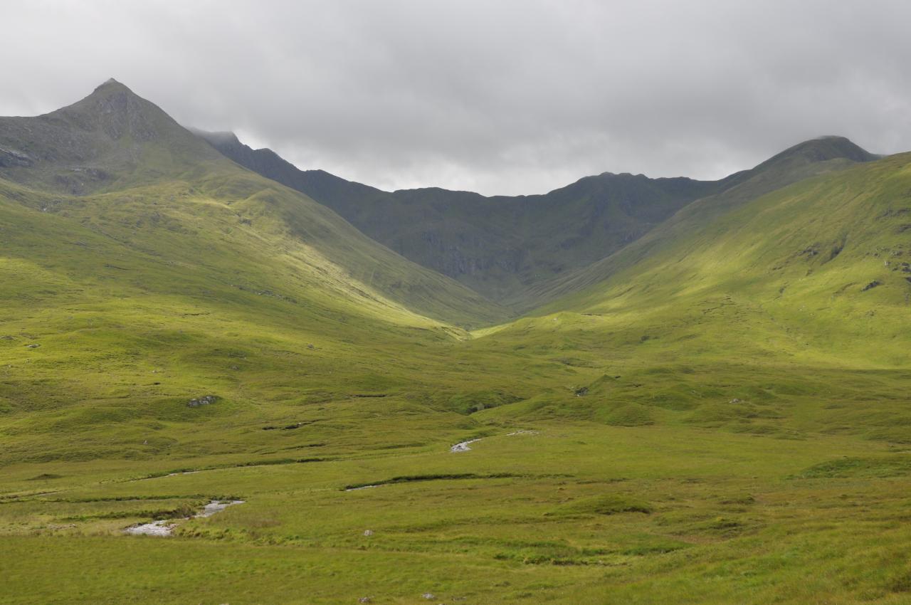 Les Five Sisters et le Glen Shiel/ The Five Sisters and the Glen Shiel