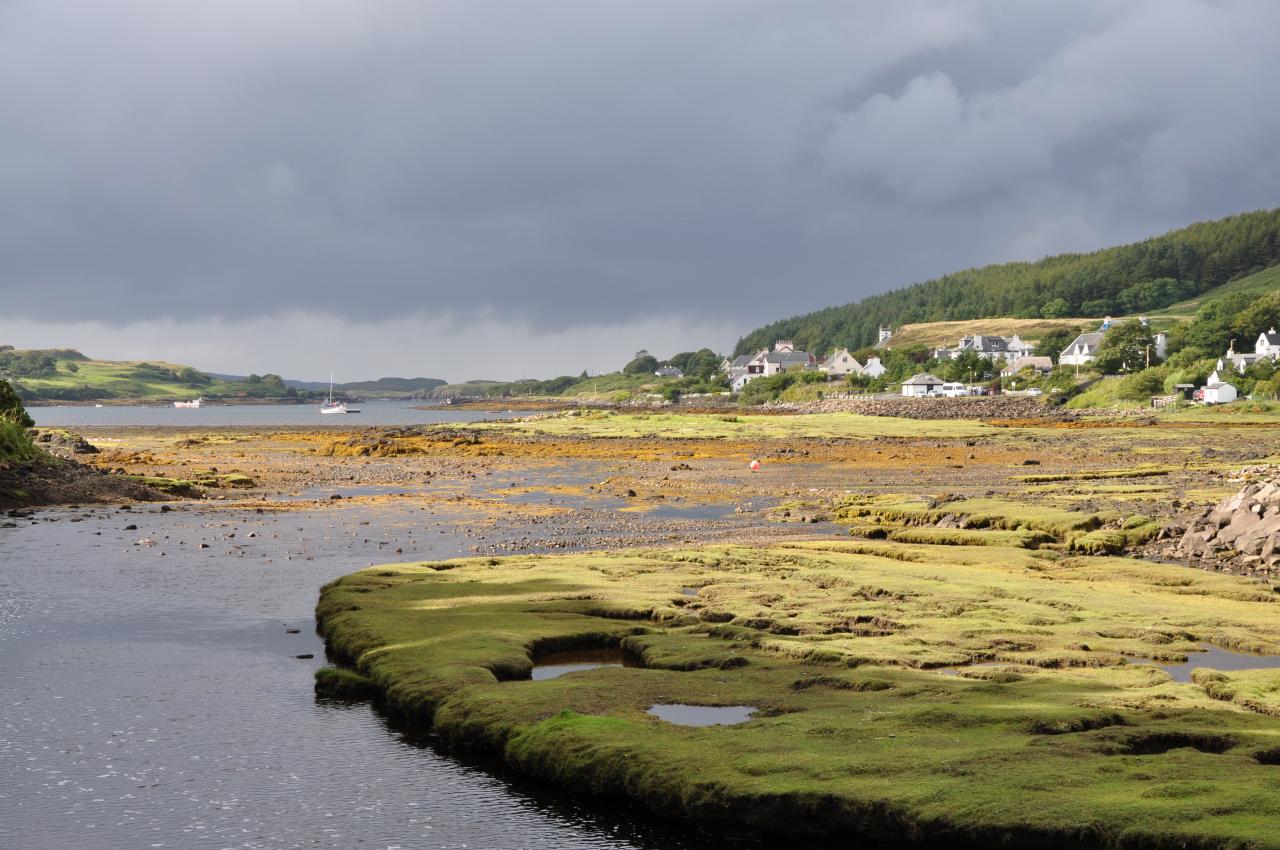 Dunvegan sur l'île de Skye / Dunvegan on the Isle of Skye